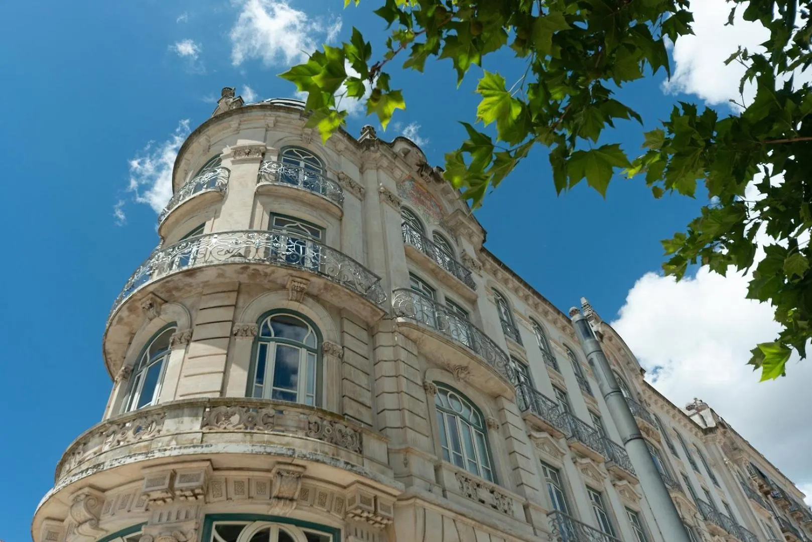 Apt With A Cozy Private Terrace Specially At Night Lisbon 0*,